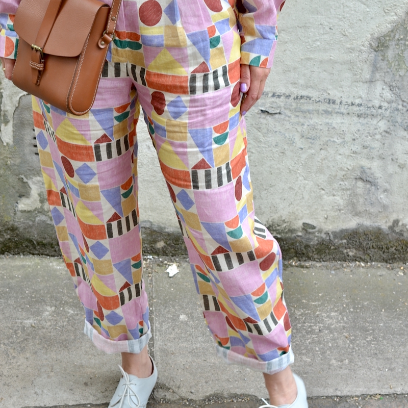 Leichte Baumwollbluse “shape game”, Größe S – Bild 6